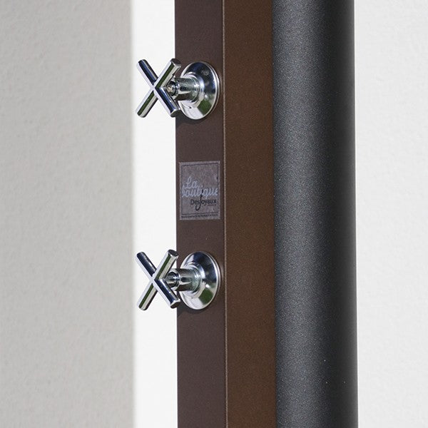 Aquabella solar pool shower