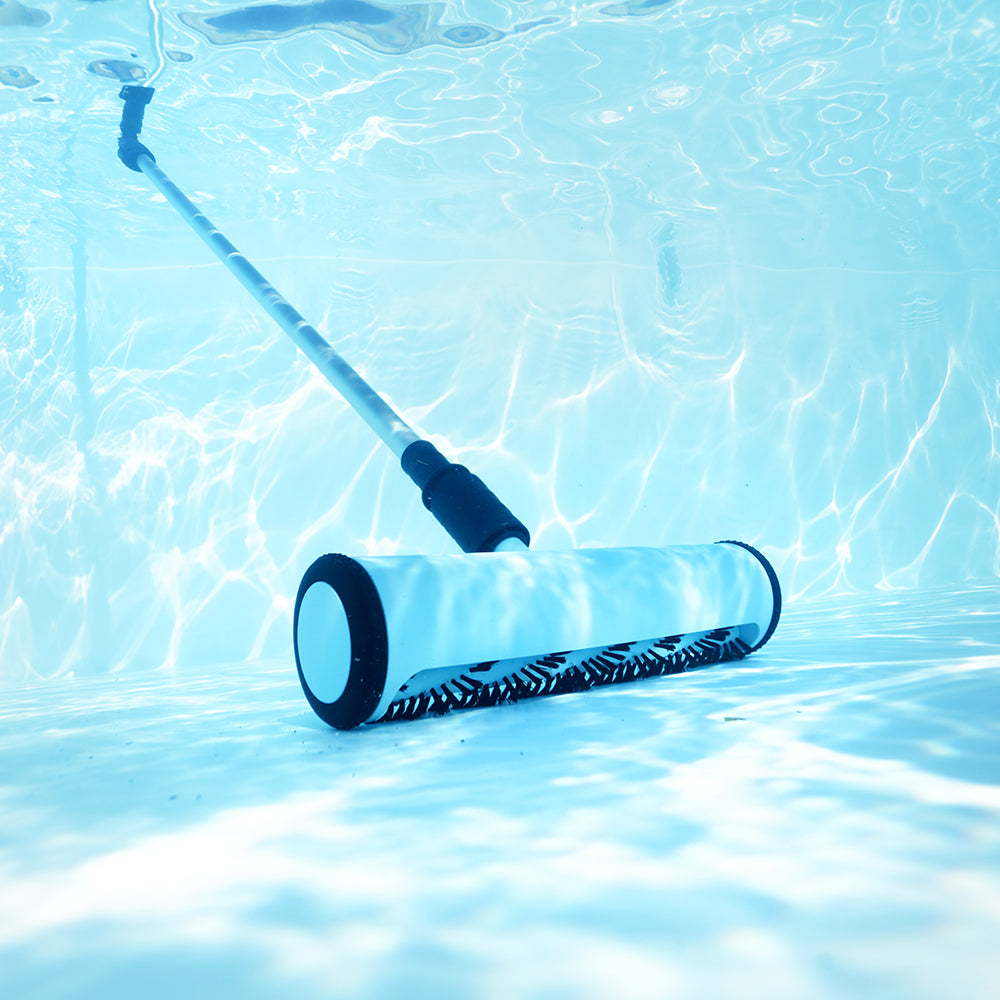 Brosse De Nettoyage Pour Piscine Portable Avec Jet D’Eau - Pour Filtre Et Surfaces, Facile à Manipuler
