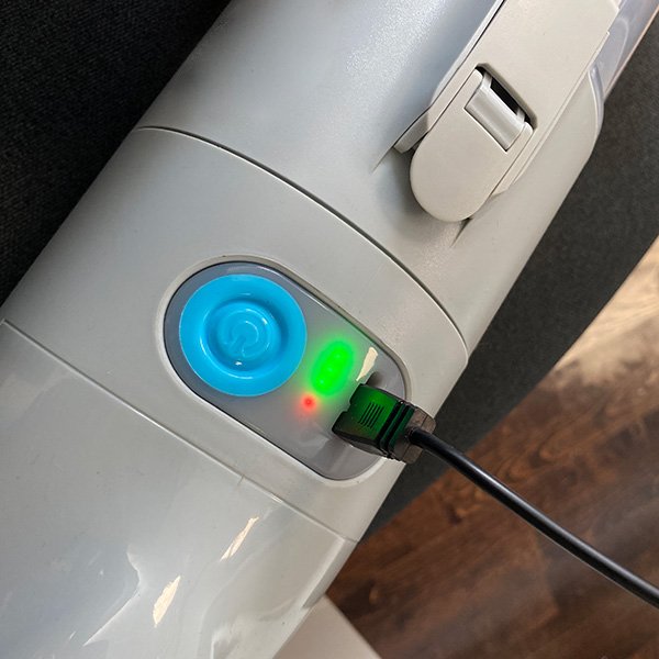 Aspirateur sans fil piscine JD Pool Perfect
