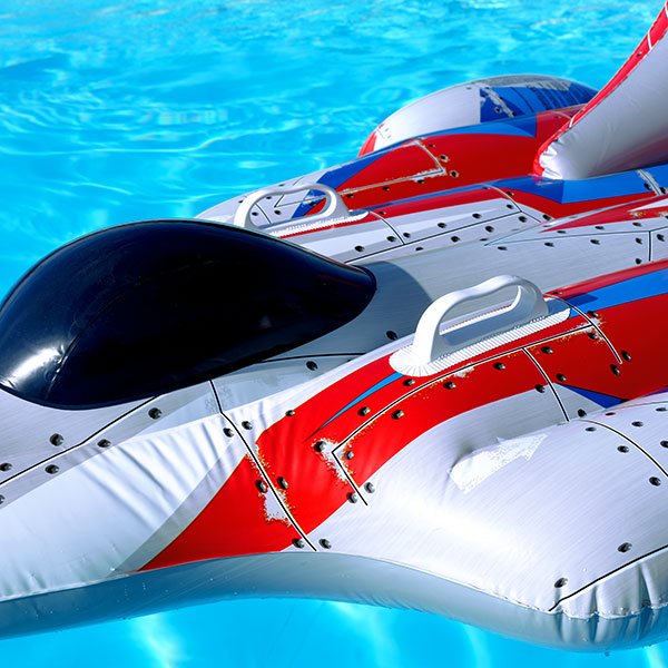 Avion gonflable piscine Jet