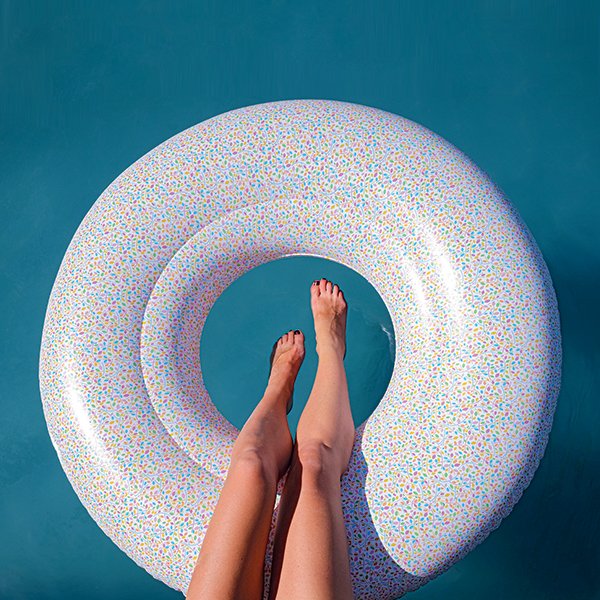 Bouée de piscine géante Liberty