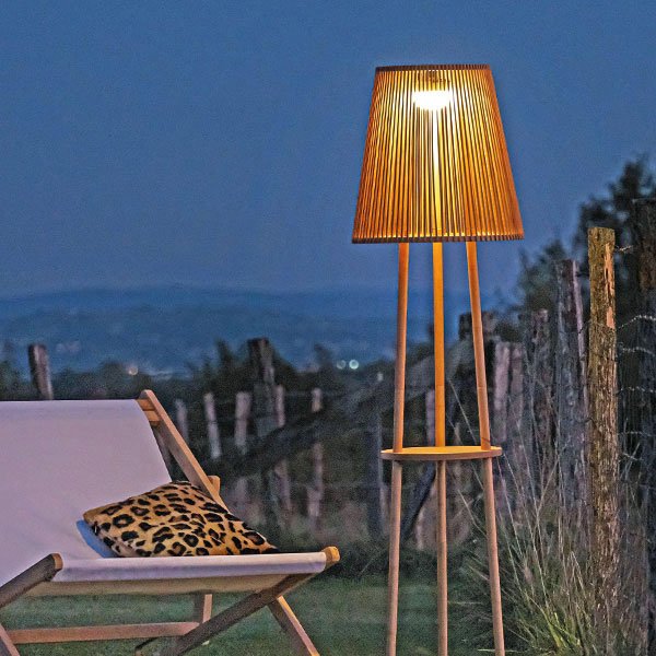 Lampadaire bois solaire Lamp Solar Mobil