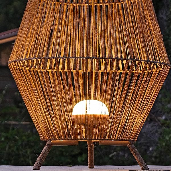 Lampe solaire portable Nomad Solar