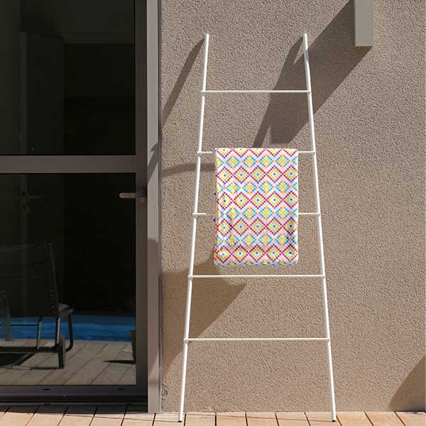 Porte serviette pour piscine Scala