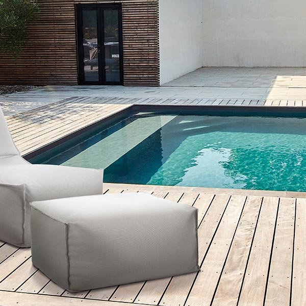 Pouf repose-pied extérieur Hello
