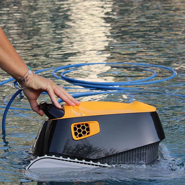Robot électrique de piscine Dolphin E20