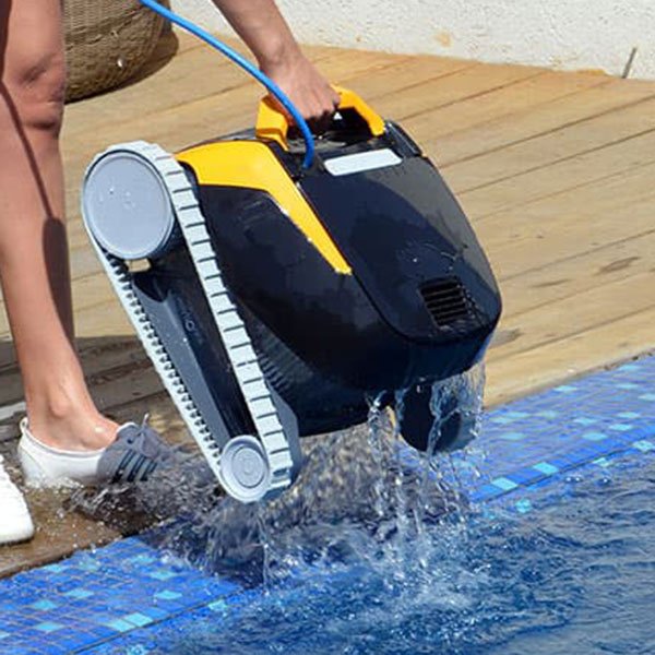 Robot électrique de piscine Dolphin E20