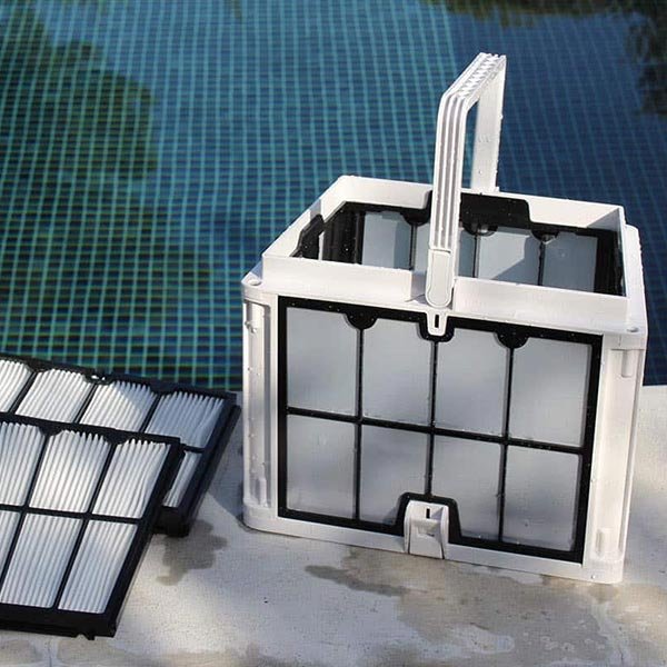 Robot électrique pour piscine Dolphin E50i