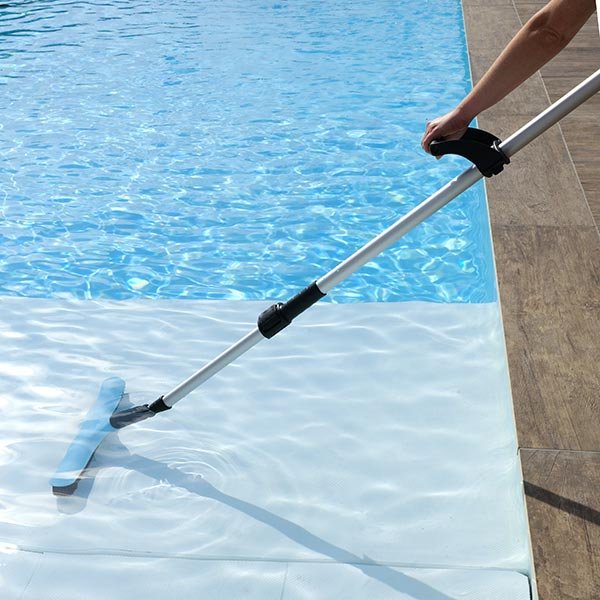 Support pour manche piscine JD Helpy