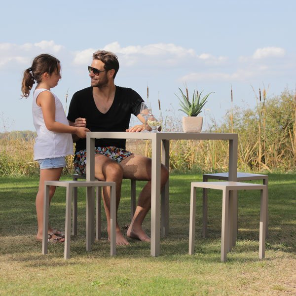 Table de jardin carrée Quadra