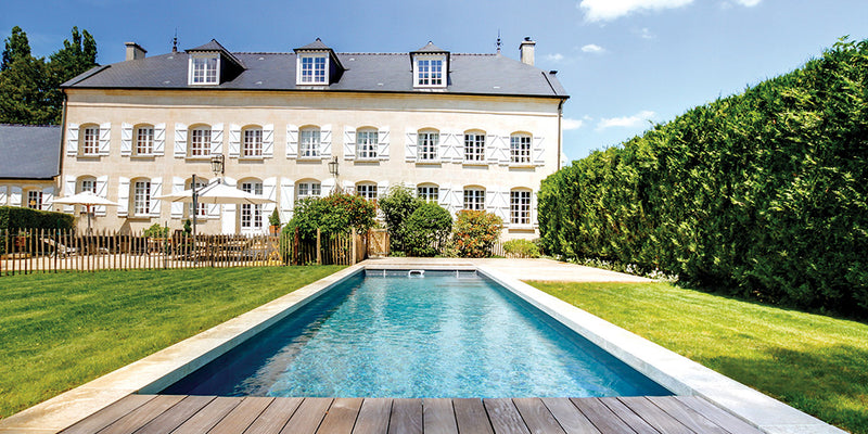 Interview : Les étapes de l’achat d’une piscine : de l’idée à la réalisation