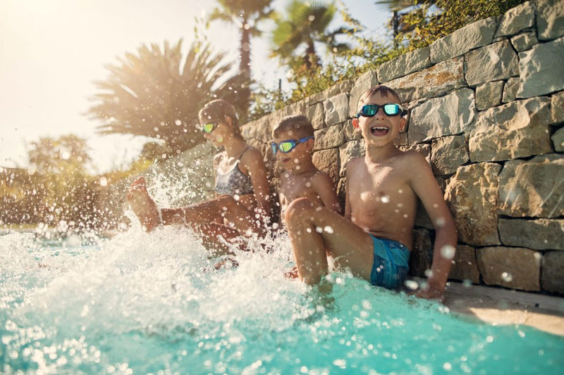 Configuration piscine familiale Desjoyaux pour 2-3 enfants