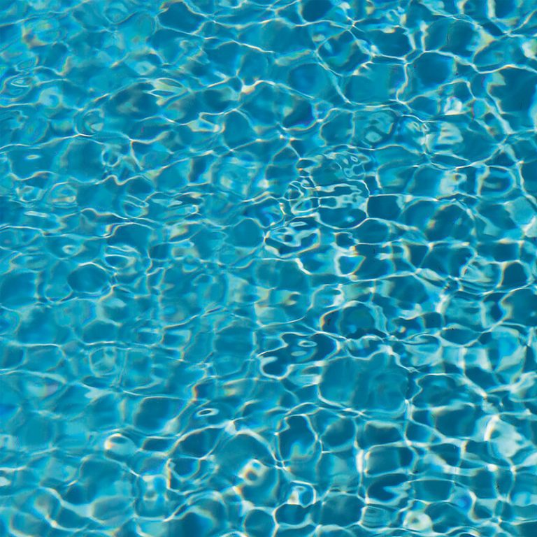 5 maneras de reducir el consumo de agua de su piscina Desjoyaux