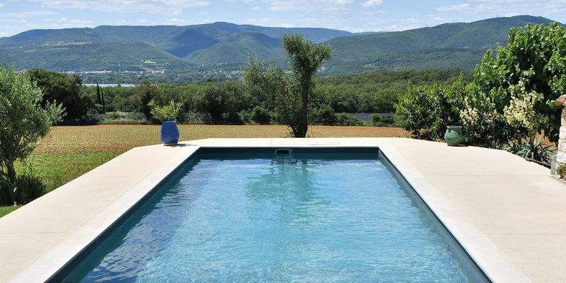 Quels sont les avantages et inconvénients d’une piscine en kit  ?
