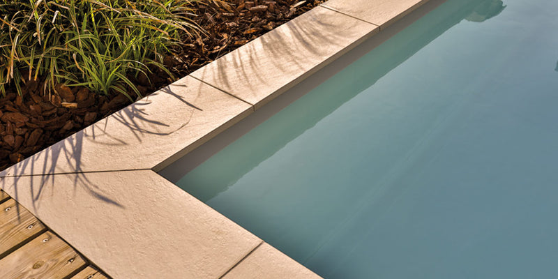 Toutes les couleurs des margelles piscine