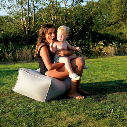 Pouf repose-pied extérieur Hello