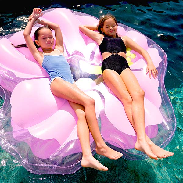 Hibiscus flower mattress