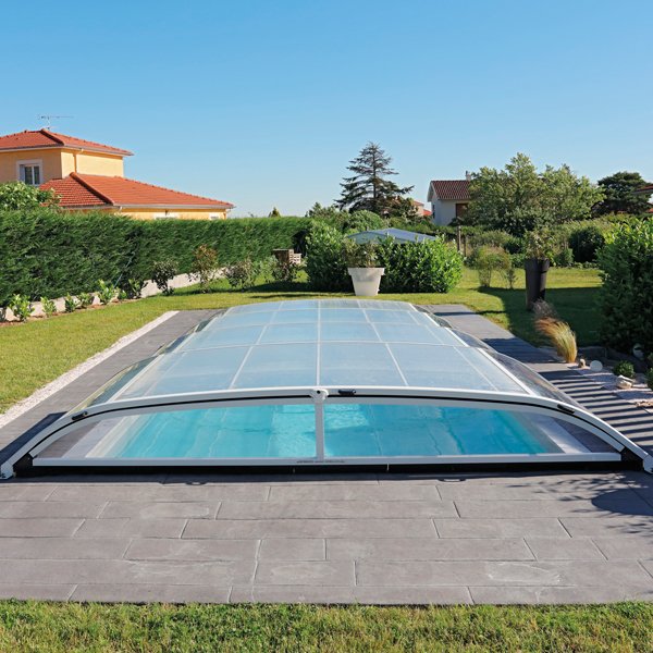 Abri bas piscine