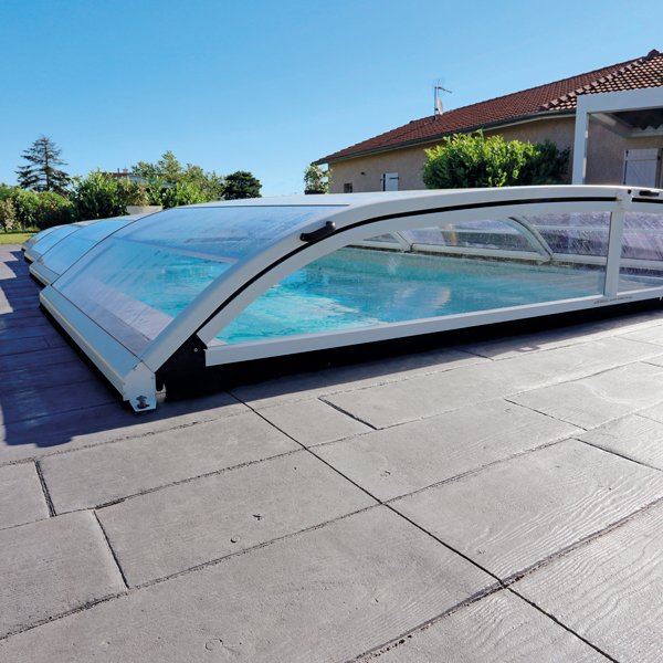 Abri bas piscine