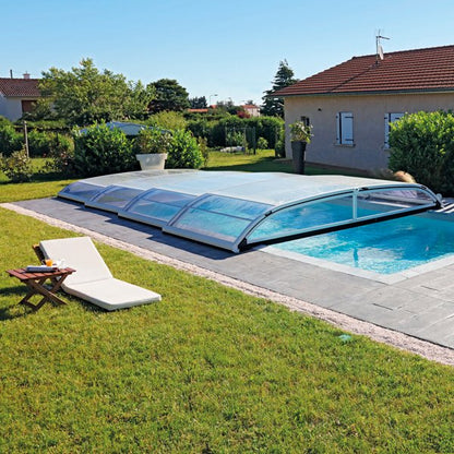 Abri bas piscine