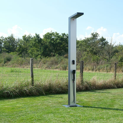 Outdoor shower for Acqua-cascata swimming pool