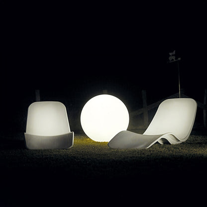 Glob garden light ball
