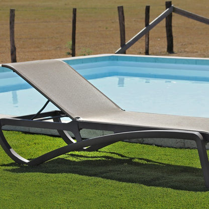 Chaise longue de jardin Alizé Bronze