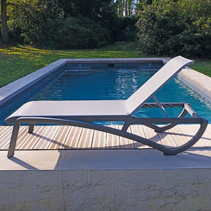 Chaise-longue extérieure Alizé Noire&Grise