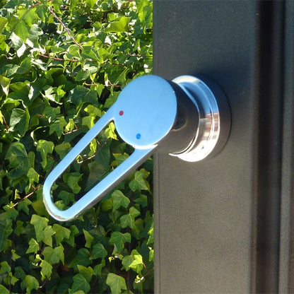 Douche solaire borne Little Shower +