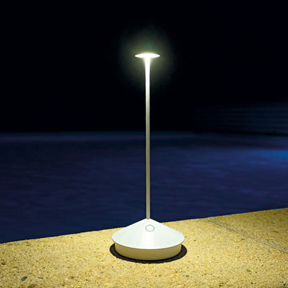 Lampe de table design Pinalight