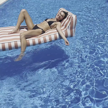 Luxury pool mattress