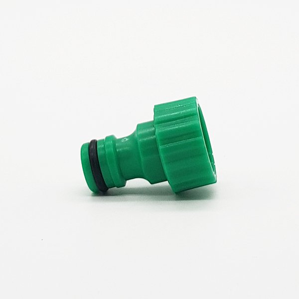 Raccord tuyau d’arrosage pour douches solaires