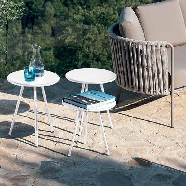 Tables gigognes jardin Triade